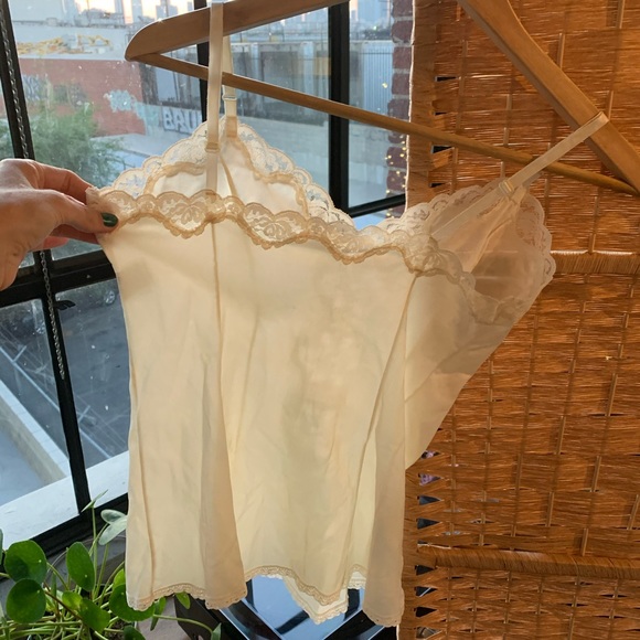 Vintage 60s 70s 80s babydoll lace cream cami - Picture 4 of 4